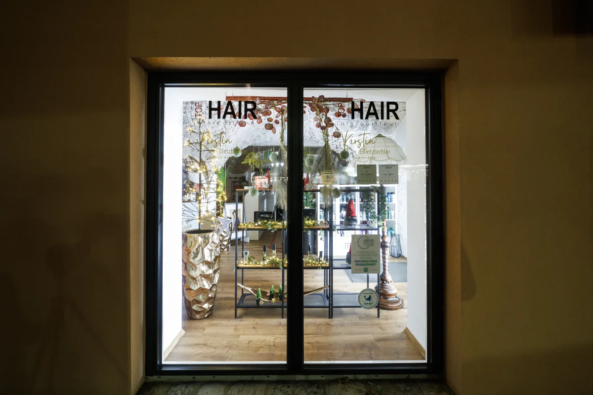 Intercoiffeur TopHair. Kirstin Eßletzbichler